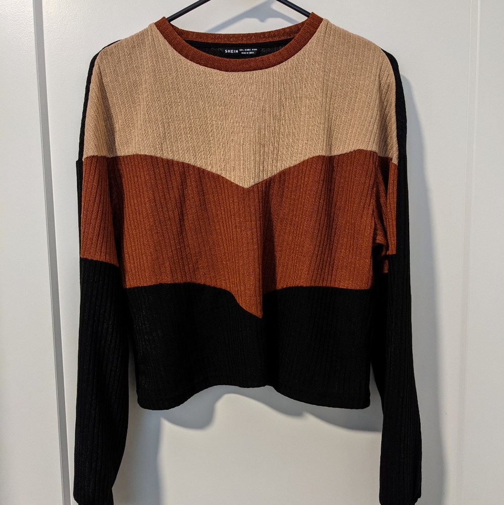 Long sleeved top